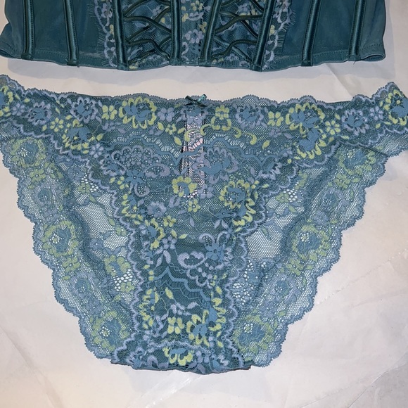 (L) 2pcs Victoria’s Secret Dream Angels Collection Set Corset & Cheeky Panty - Picture 6 of 17